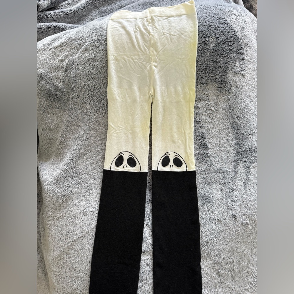 Two-Tone Black and Cream Jack Leggings